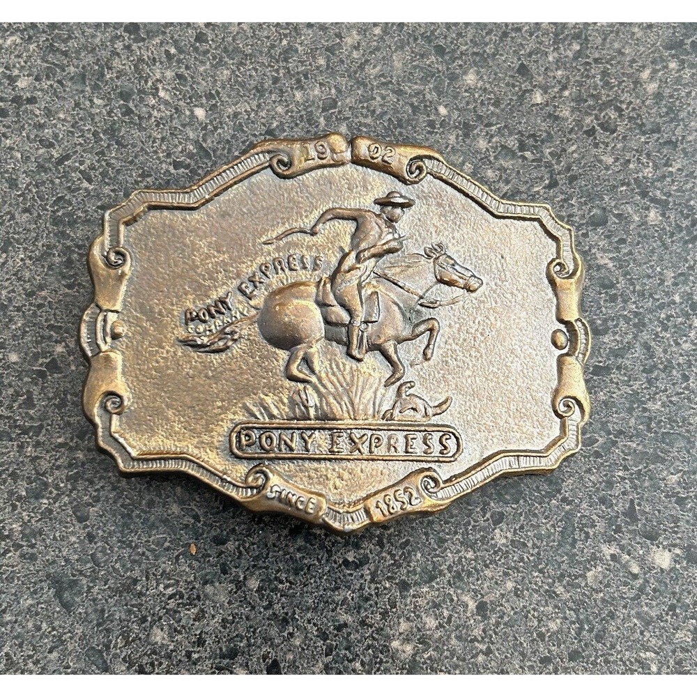 Vintage Pony‎ Express Brass Belt Buckle Western Theme Horse and Rider